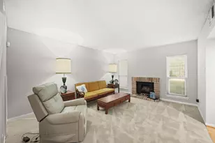 11846 Barryknoll Ln, Houston, TX 77024 - Photo 5