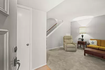 11846 Barryknoll Lane #5, Houston, TX 77024 - Photo 7