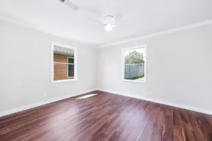 2214 11th Ave N, Texas City, TX 77590 - Photo 13