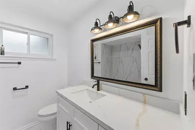 13414 Linden Street, Sugar Land, TX 77498 - Photo 5