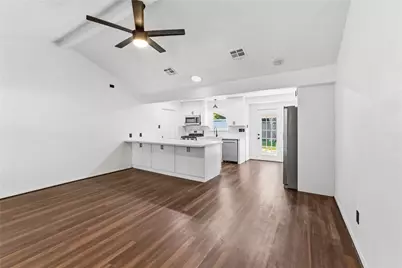 13414 Linden Street, Sugar Land, TX 77498 - Photo 9