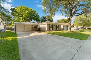 13414 Linden St, Sugar Land, TX 77498 - Photo 1