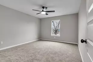 8029 Ritz St, Houston, TX 77028 - Photo 23