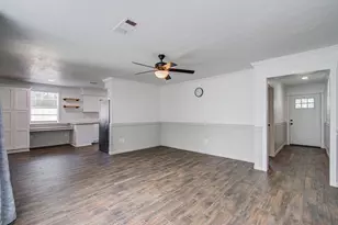2002 Seagate Ln, Houston, TX 77062 - Photo 11