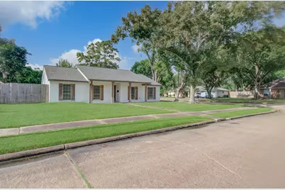 2002 Seagate Lane, Houston, TX 77062 - Photo 3