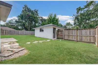 2002 Seagate Lane, Houston, TX 77062 - Photo 39