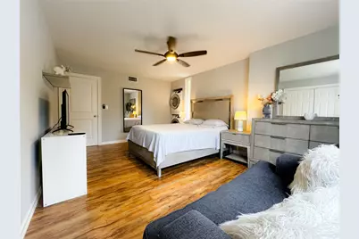 637 S Ripple Creek Drive #637, Houston, TX 77057 - Photo 19