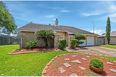 13139 Birch Grove Drive, Houston, TX 77099 - Photo 3