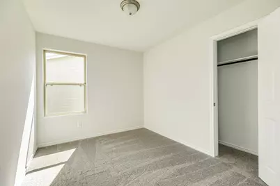 306 N Orange Street, Sweeny, TX 77480 - Photo 21