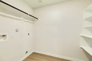 306 N Orange St, Sweeny, TX 77480 - Photo 11