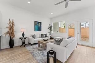 2111 Holman St, Houston, TX 77004 - Photo 11