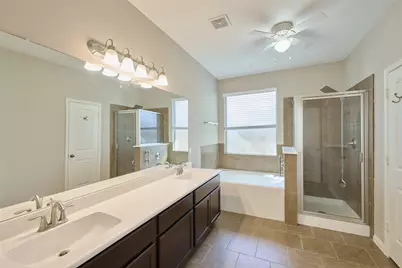 12635 Lake Shore Drive, Montgomery, TX 77356 - Photo 15