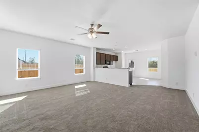 4506 Blue Moutain Laurel, Pinehurst, TX 77362 - Photo 5