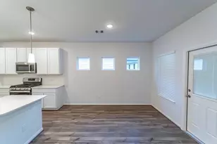 14397 High Hl Dr, Conroe, TX 77303 - Photo 15