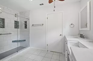 11080 Donna Rd, Conroe, TX 77306 - Photo 11