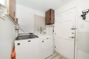 10618 Wickersham Ln, Houston, TX 77042 - Photo 29