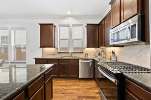 8758 Kempwood Dr, Houston, TX 77080 - Photo 9