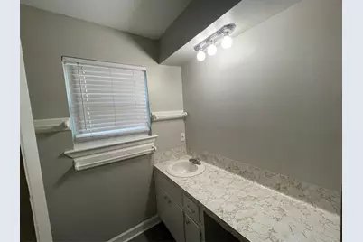 3082 County Road 536, Alvin, TX 77511 - Photo 31