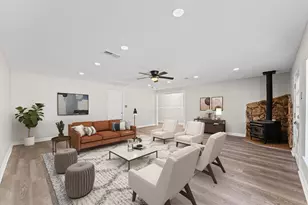 3082 County Rd 536, Alvin, TX 77511 - Photo 7