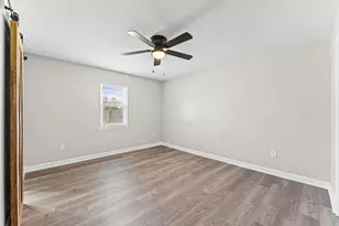 3082 County Rd 536, Alvin, TX 77511 - Photo 13