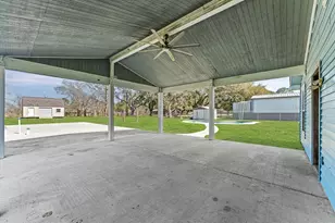 3082 County Rd 536, Alvin, TX 77511 - Photo 29