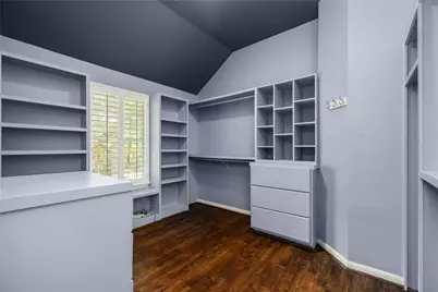 81 N Apple Springs Circle, The Woodlands, TX 77382 - Photo 29