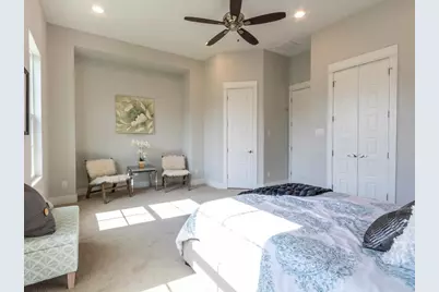 1027 W 24th Street, Houston, TX 77008 - Photo 9