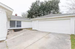 3206 Cherry Creek Dr, Missouri City, TX 77459 - Photo 15