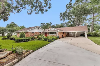 3 Fairway Drive, Conroe, TX 77304 - Photo 3