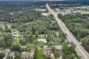 3 Fairway Dr, Conroe, TX 77304 - Photo 47