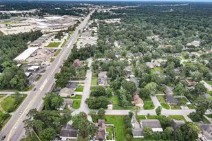 3 Fairway Dr, Conroe, TX 77304 - Photo 49