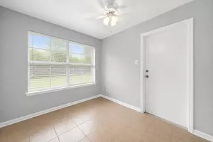 1707 Stone Lake Dr, Missouri City, TX 77489 - Photo 9