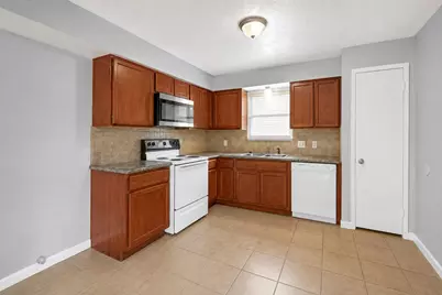 1707 Stone Lake Drive, Missouri City, TX 77489 - Photo 7