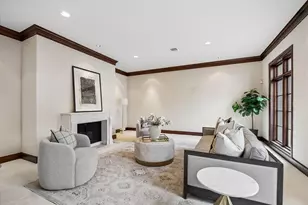 22 Eaton Square, Houston, TX 77027 - Photo 7