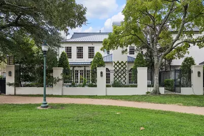 22 Eaton Square, Houston, TX 77027 - Photo 43