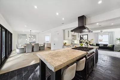 4148 Bissonnet Street, West University Place, TX 77005 - Photo 13