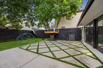 4148 Bissonnet Street, West University Place, TX 77005 - Photo 27