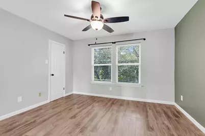 2030 Plantation Drive #E4, Conroe, TX 77301 - Photo 15
