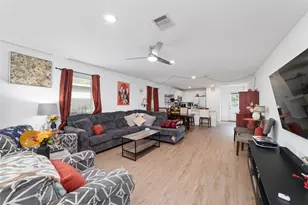 310 Riverwood Village Ln, Sealy, TX 77474 - Photo 11