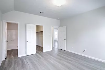 12724 Rio Lindo Street, Rosharon, TX 77583 - Photo 9
