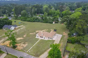 407 N Pecan St, Woodville, TX 75979 - Photo 37