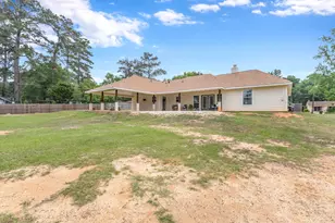 407 N Pecan St, Woodville, TX 75979 - Photo 35