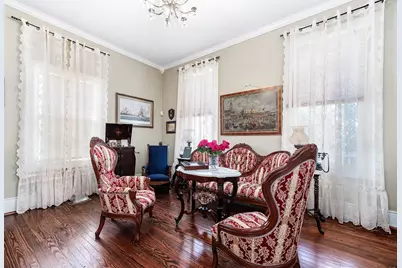 1815 Ursuline Street, Galveston, TX 77550 - Photo 9