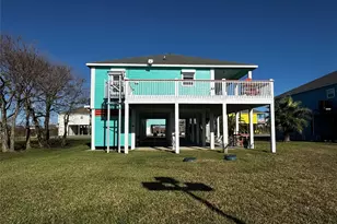 901 Helen Blvd, Crystal Beach, TX 77650 - Photo 29