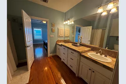 901 Helen Boulevard, Port Bolivar, TX 77650 - Photo 11