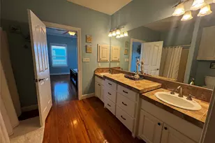 901 Helen Blvd, Crystal Beach, TX 77650 - Photo 11