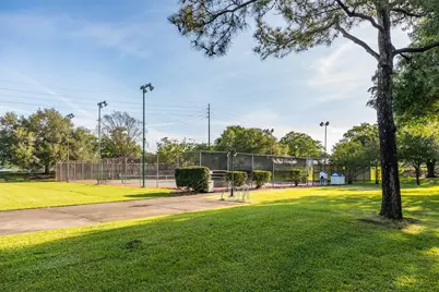 2806 S Peach Hollow Circle, Pearland, TX 77584 - Photo 45