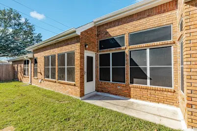 2806 S Peach Hollow Circle, Pearland, TX 77584 - Photo 25