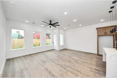 8206 Colonial Lane #A, Houston, TX 77051 - Photo 13