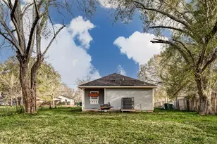 4918 Carmen St, Houston, TX 77033 - Photo 23